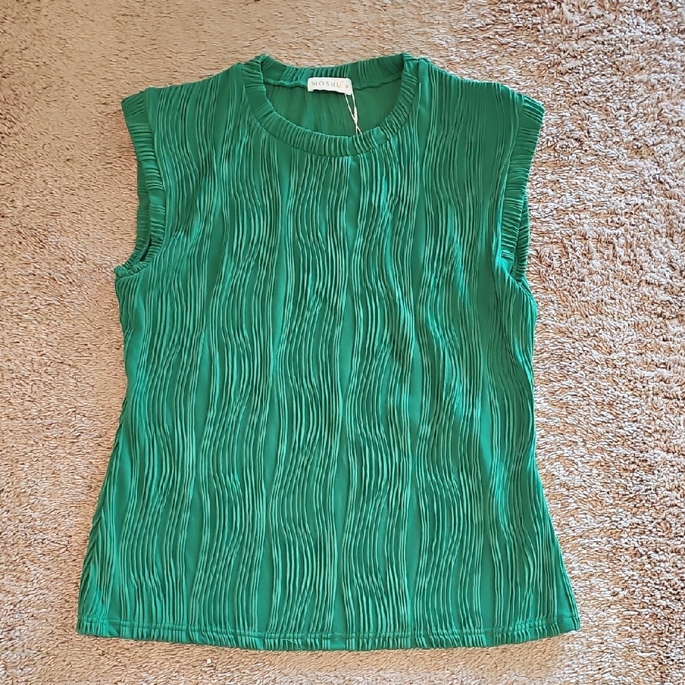 Green Sleeveless Top